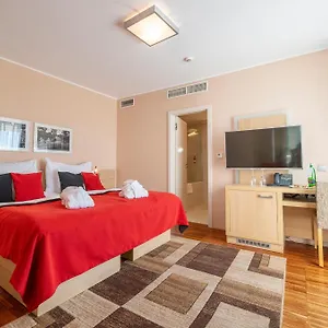 amarilis.praguehotelsweb.com/